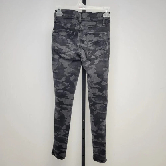 James Jeans Camo  Twiggy Jeggings - Picture 3 of 5